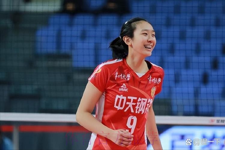 范泊宁郭中楠表现亮眼!江苏女排应谁行谁上,万梓玥可以放弃了 范泊宁郭中楠表现亮眼!江苏女排应谁行谁上,万梓玥可以放弃了